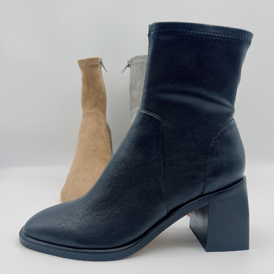 Van de de Luipaarddruk van bureaudames van de Enkellaarzen Bovenleer van Tan Black Soft Nappa Leather het Beige