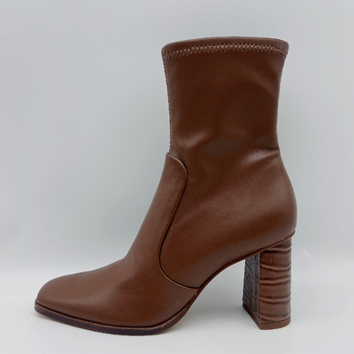 De Laarzen van de het Leerkleding van ronde Hoofdvrouwen Bruin met YKK-Metaal Toe Zipper