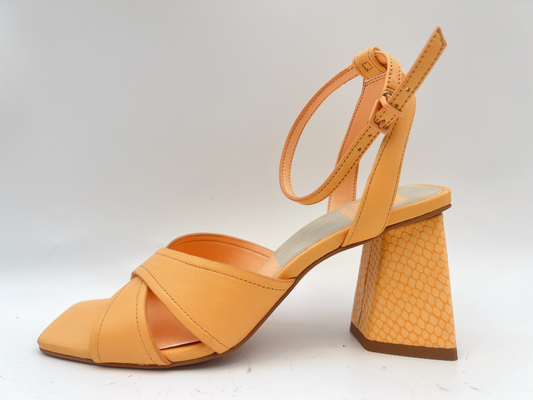 Sinaasappel Gehielde ODM/OEM van Leer Vierkante Toe Sandals Dwars de Riempantoffels van Vrouwen