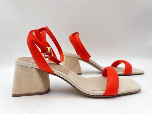Het oranje Bovenleer van de Riem Open Toe With Soft Nappa Leather van Sandals van het Dames Zachte Leer Enige