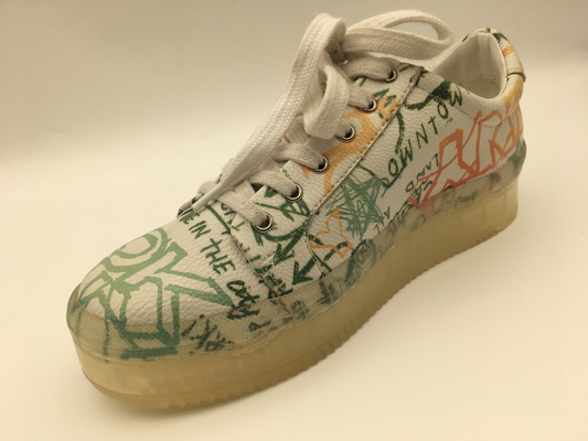 Het Kant omhoog Toevallige Schoenen van beige Vrouwen 5mm Schoenen van het Vrije tijdscomfort
