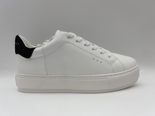 De klassieke Witte Modieuze Vrouwen van Leer Wandelende Schoenen met Ronde Tenen