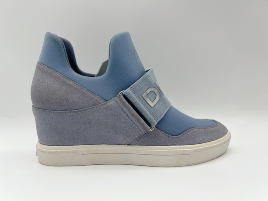 De Schoenen Één Eenheid Rubberoutsole van comfortabele Zachte Nubuck-Leervrouwen met Pusable-Latex