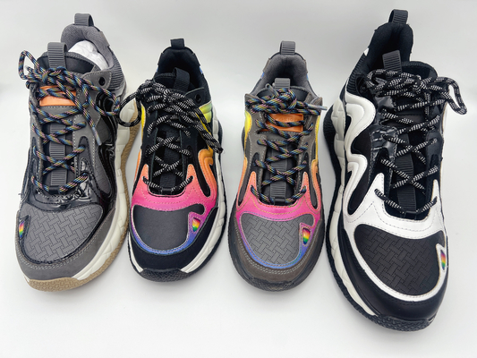 De Antislipbasketbalschoenen van damesgrey athletic sports shoes comfortable