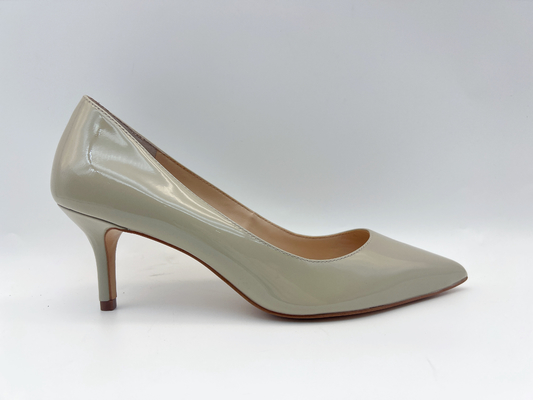 De zachte Schoenen van de Vrouwenpompen van het Octrooileer benen 3cm Gericht Toe Low Heel Pumps uit