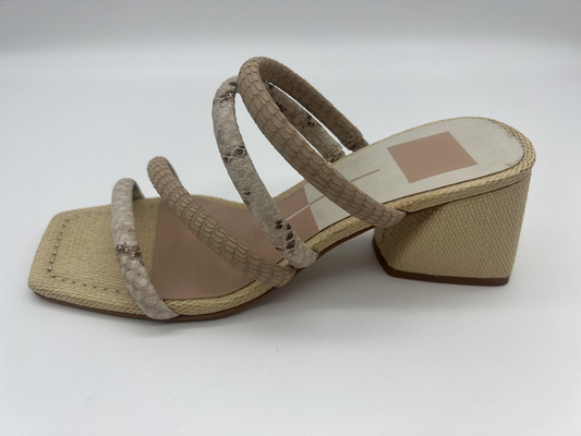 De Dames Zacht Leer Sandals van de pythondruk Lt. Tan/van Wit Leuk Piepgeluid Toe Sandals